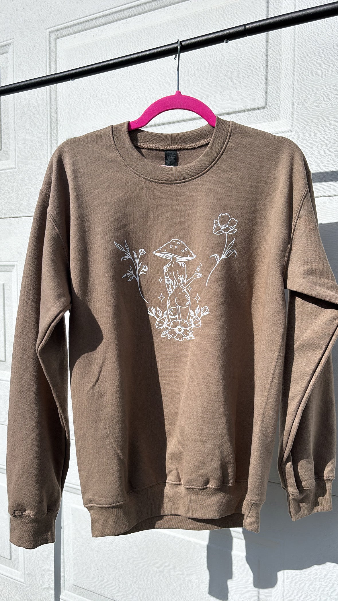 Botanical Mushroom Graphic Crewneck Sweatshirt